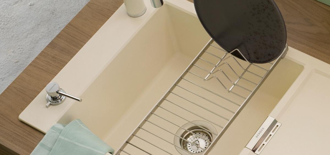 Granitspüle mit Einbau-Spülmittelspender Ladon von SCHOCK Granitspüle mit Einbau-Spülmittelspender Ladon von SCHOCK