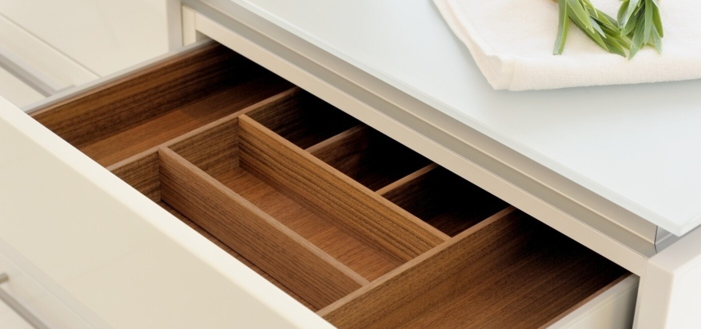 Überraschungsei-Farben, nur umgekehrt: außen hell, innen geschmackvoll ... Überraschungsei-Farben, nur umgekehrt: außen hell, innen geschmackvoll ...