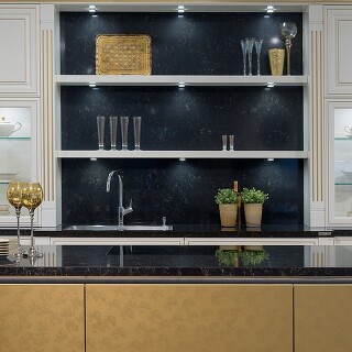 Eine Küche mit vielen schönen Details, gelungen kombiniert und in Szene gesetzt, passt zum Hygge-Einrichtungsstil. Eine Küche mit vielen schönen Details, gelungen kombiniert und in Szene gesetzt, passt zum Hygge-Einrichtungsstil.