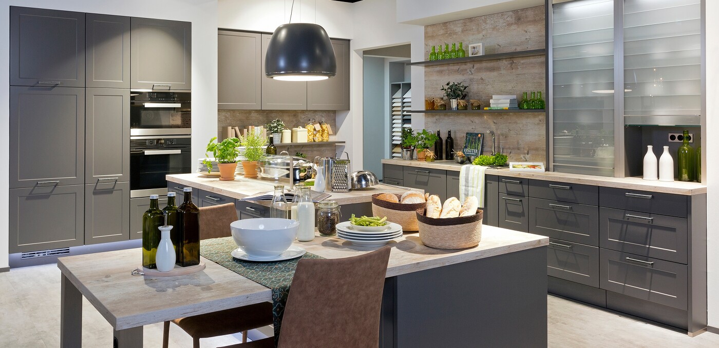 Dürfen wir Sie ein wenig inspirieren? Dürfen wir Sie ein wenig inspirieren?